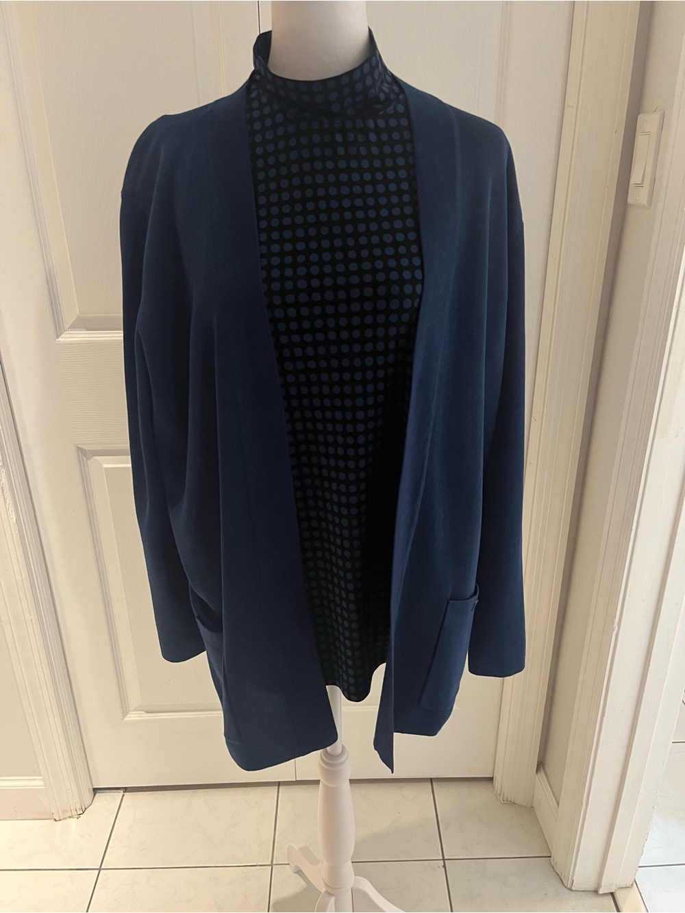 Anne Klein 2 Piece Blue/Black Sweater Set